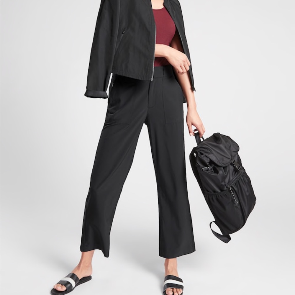 NWOT Tribeca Utility Crop size 2